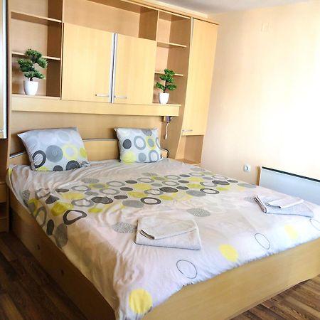 Pavlovi Apartments Samokov Esterno foto