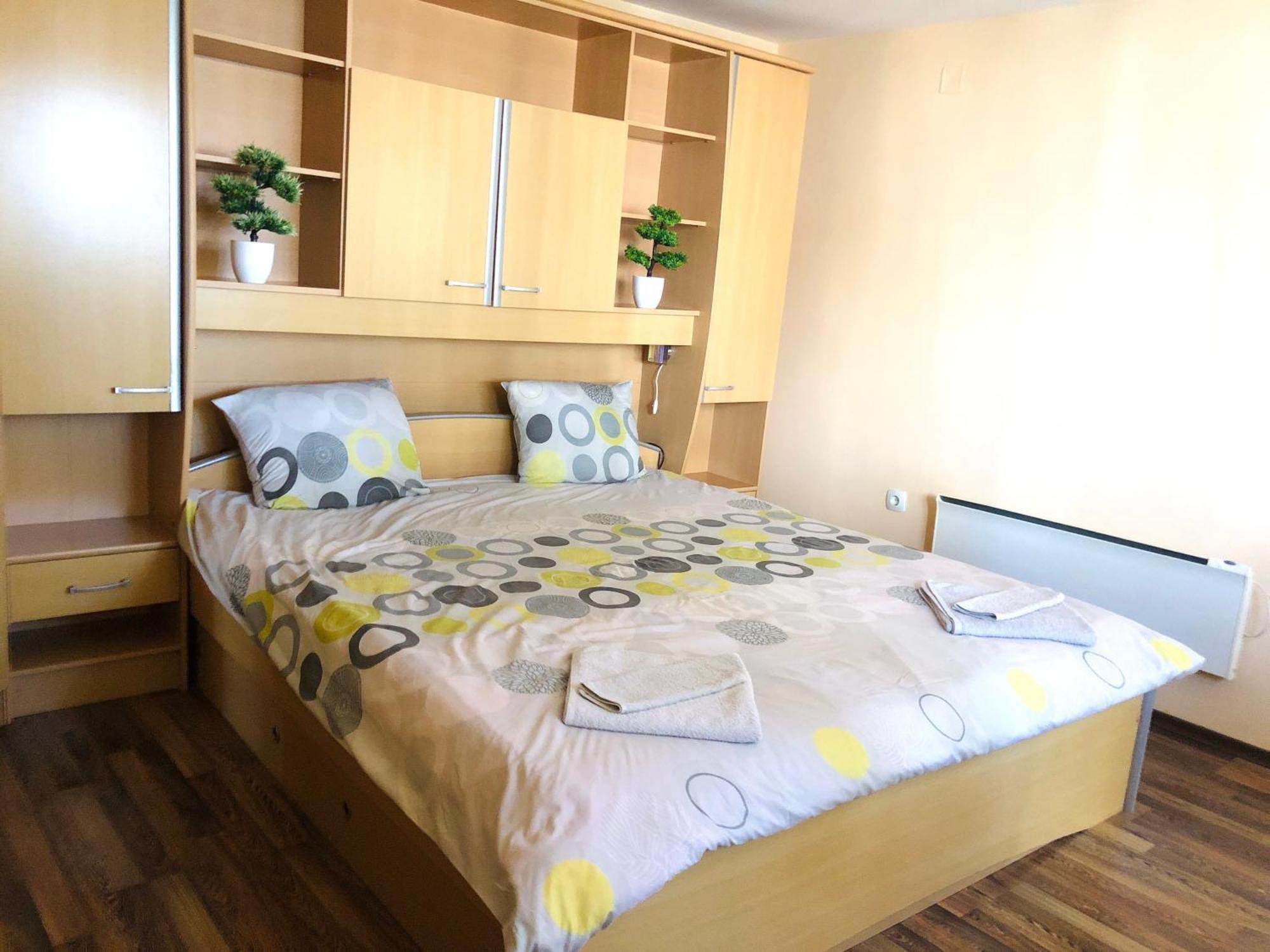 Pavlovi Apartments Samokov Esterno foto